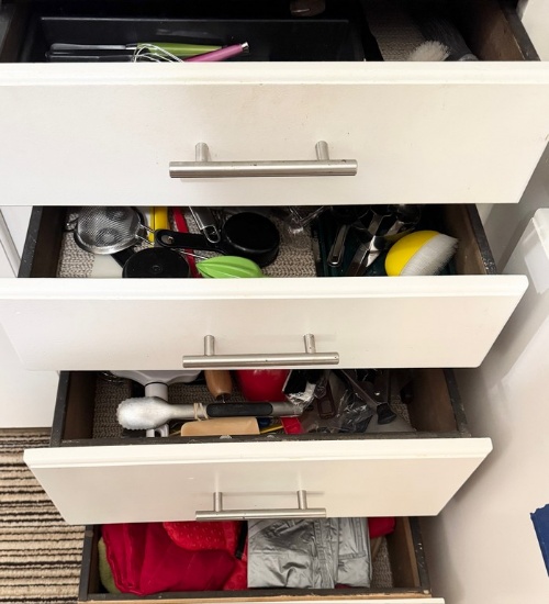 Four Drawers to Right of Sink