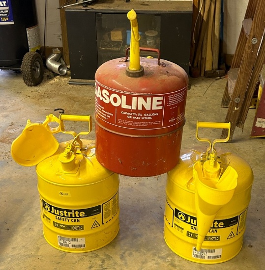 3 Metal 5 Gallon Gas Cans