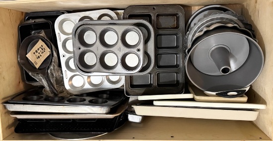 Bakeware and Cutting Boards