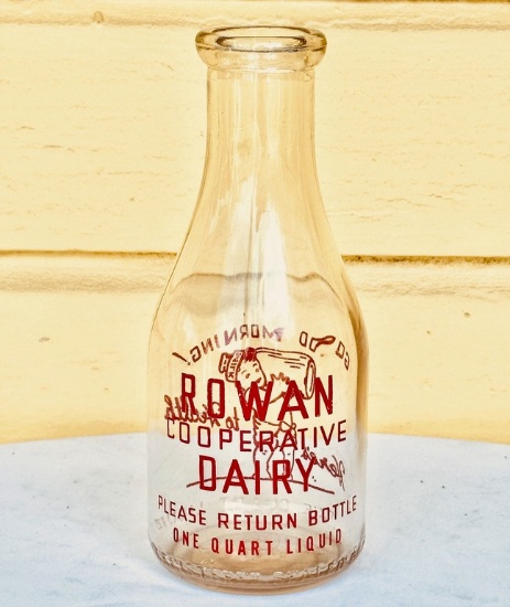 Scarce Rowan Cooperative Dairy Quart Cold Painted Milk  Bottle