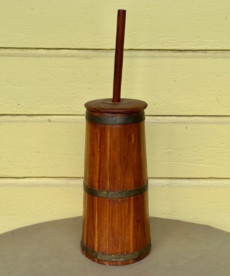 Lap Size Cedar Churn