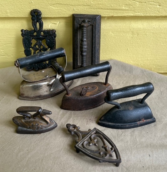 Mini Sad Iron Lot