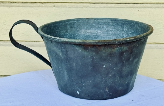 Wonderful 18th Century Hand Dovetailed Copper Basin