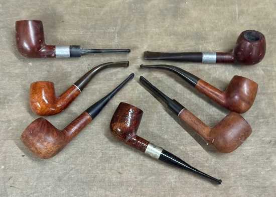 Lot of Seven Pipes