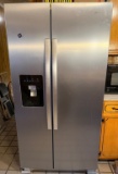 Whirlpool Stainless Side-By-Side Refrigerator/Freezer