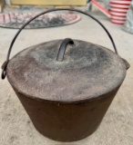 Number 7 Covered Cast Iron Cook Pot