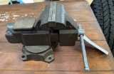 Columbia D54 Bench Vise