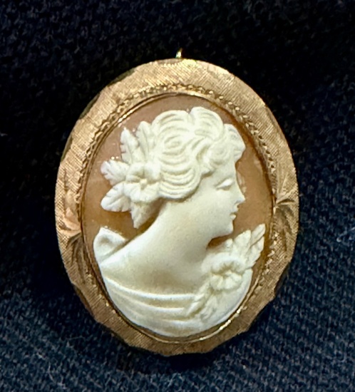 Antique Gold Filled Cameo Brooch