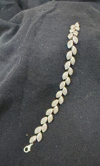 Sterling Silver Leaf Shape Link Bracelet