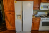 Side by Side Refrigerator/Freezer