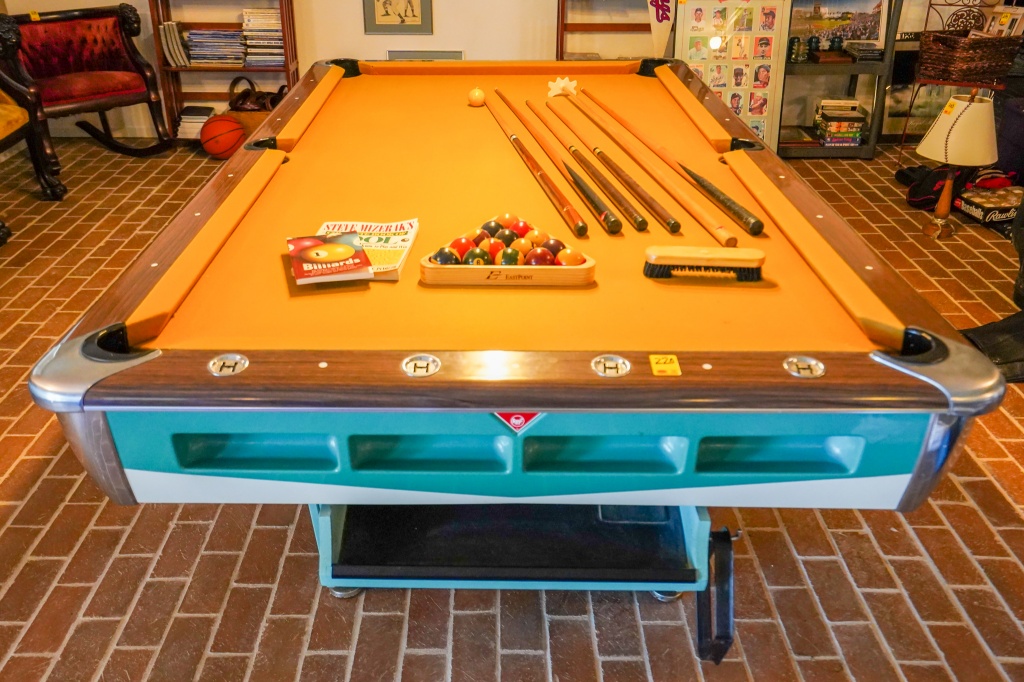 AMF Vintage 1960s Grand Prix Pool Table in Excellent Condition | Estate &  Personal Property Sporting Goods Indoor Sports Equipment Game Tables Poker  Tables | Online Auctions | Proxibid
