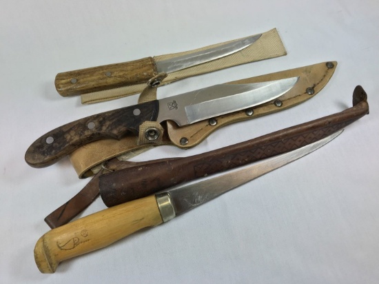 assorted knives in sheaths, 3pc