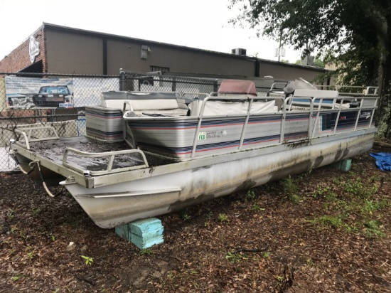 1990 Lowe Industries 240 pontoon boat, 8' wide x 24' long, good pontoons, needs deck replaced, all s