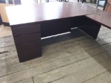 desk (72