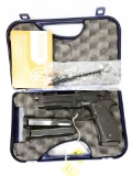 Beretta m# Pietro 40ca pistol ; s# A68595M ; in Beretta case; 3 mags