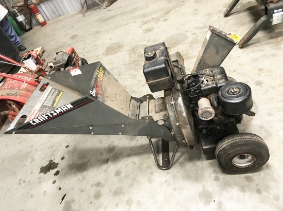 Craftsman 8HP shredder/chipper, runs and works good