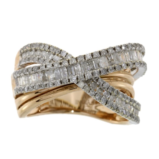1.33ct Diamond ring in 14kt 2-Tone Gold. Ring size 7. Diamonds are round and baguette. Retail price 