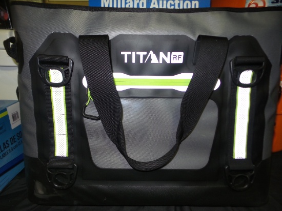 TITANS COOLER