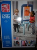 EASEL FOR TWO