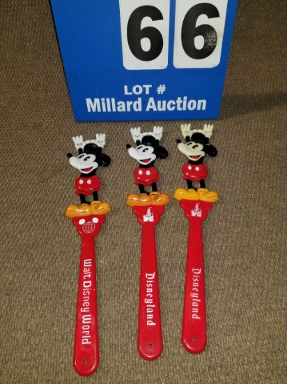 4 Mickey Mouse back scratchers