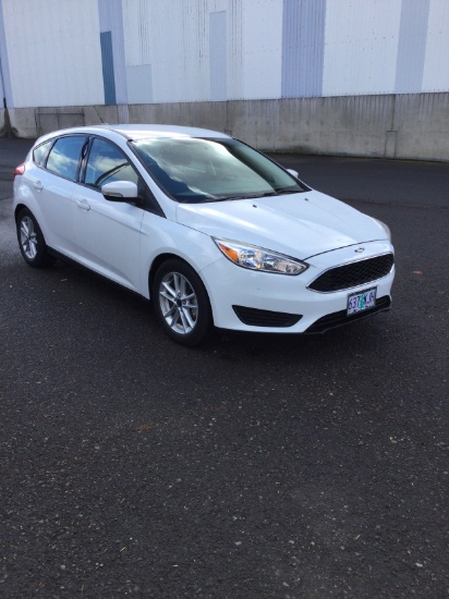 2017 FORD FOCUS SE ONLY 16,868 MILES