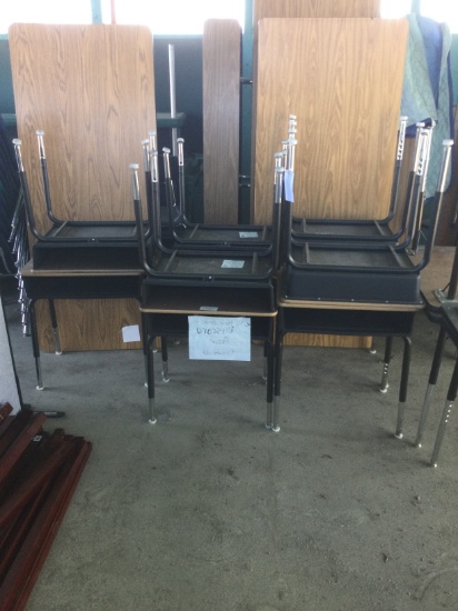 10 School desks