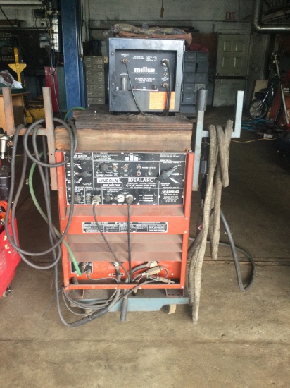 Lincoln Idealarc Tig with Miller Radiator