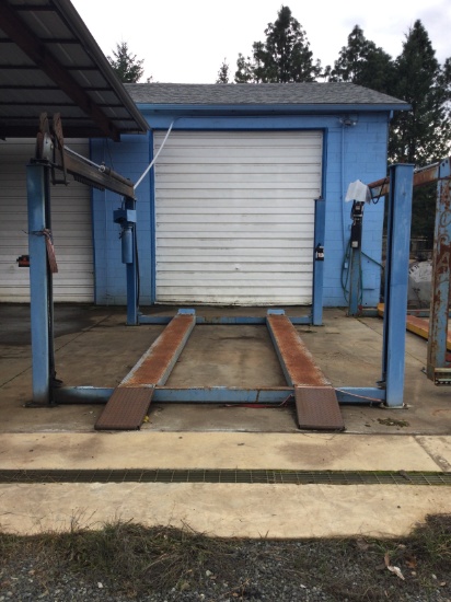 Forward mfg 6ton truck lift