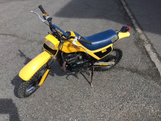 1983 Suzuki Dirt Bike