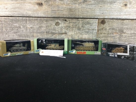 4 Assorted Tanks 1/72 Scale 3 German 1 US