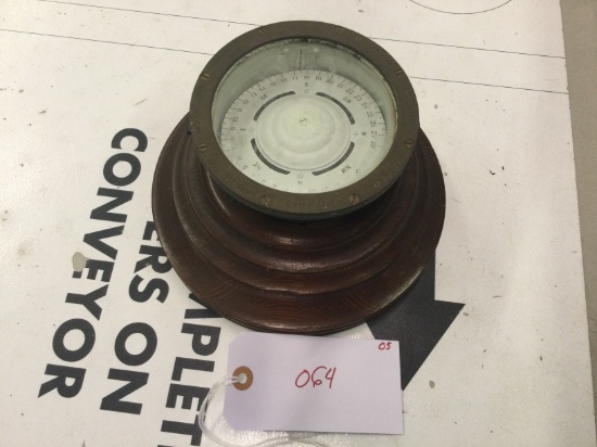 Ship Compass, works and is accurate