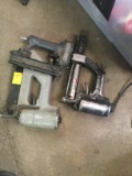 3 Staple Gun