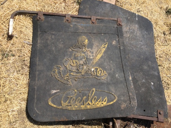 2 Large Peerless mud flaps