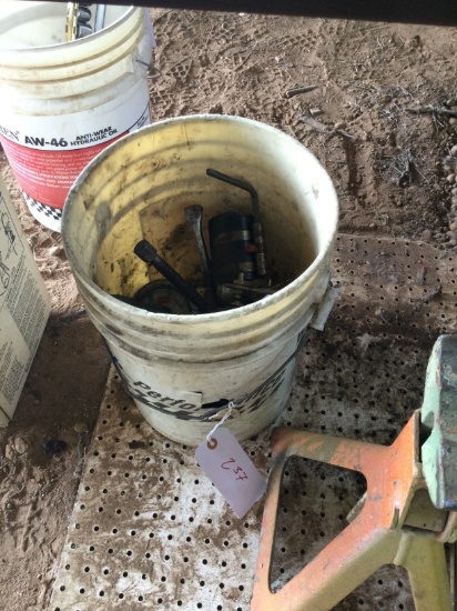 2 buckets of assorted tools