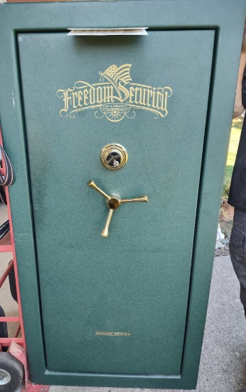 Freedom Security by Liberty, Patriot Series 25 gun Fire rated safe
