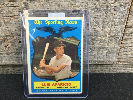 1959 Topps Luis Aparicio Card