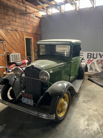 1932 Ford 4 Cylinder sells with Title. Runs and drives