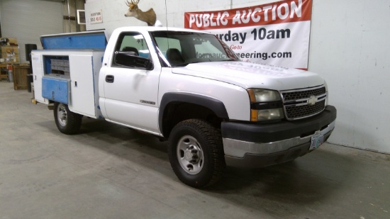2005 Chevy 2500HD Dual Fuel Service Truck