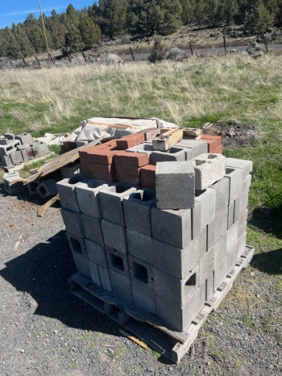 Two pallets of concrete blocks