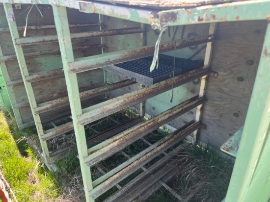 Planter box, set up to lift with forklift