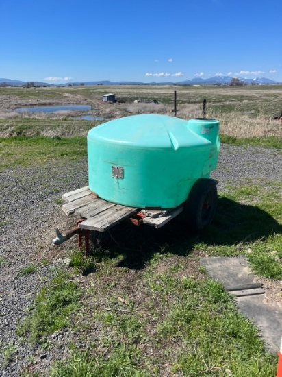 Water trailer