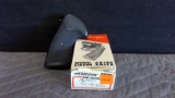 Pachmayr Grips for Colt Python