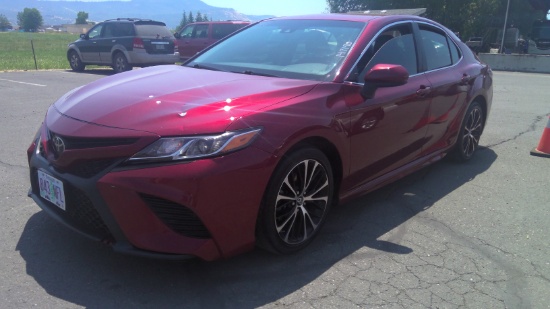 2018 Toyota Camry SE
