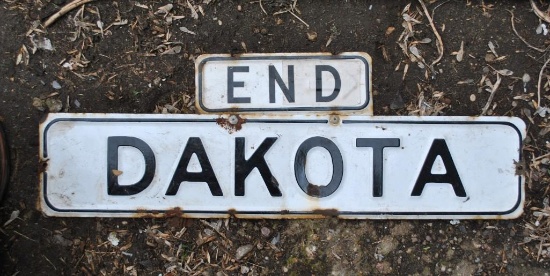 Dakota Sign