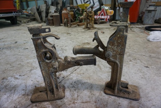 Large Jacks
