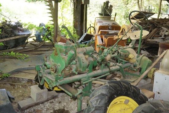 John Deere L