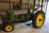 John Deere B