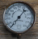 The Aultman & Taylor Mach'y Co. Gauge