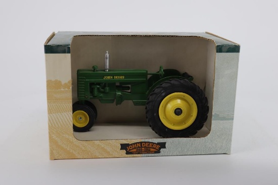 1/16 Spec Cast John Deere Model MT Tractor