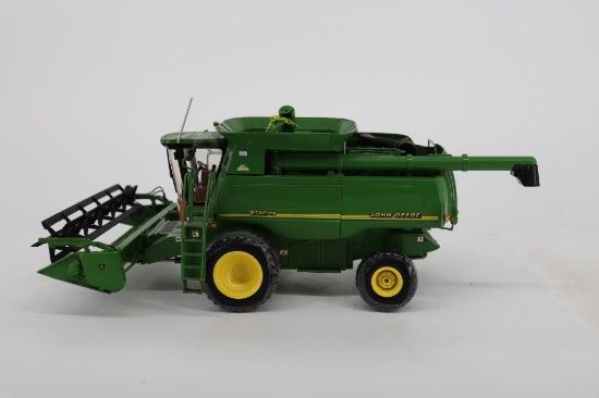 John Deere 9750 STS Precision Combine